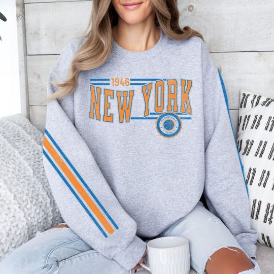 Discover New York Basketball Retro Unisex Sweatshirt, Knick Basketball Fan Gift, Crewneck Vintage Style Jumper, Sports Apparel, Basketball Fan Gift