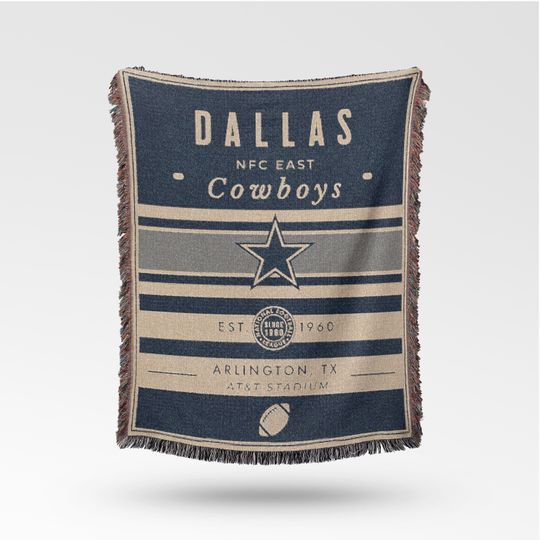 Vintage Dallas Cowboys Woven Blanket / Retro Football Throw / football Team Decor / Classic Football Fan Gift