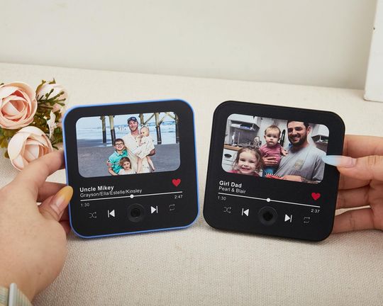 Discover Music Fridge Magnet with Photo,Personalized Audio Refrigerator Magnet,Play Song Music Box Gift for family,family portrait,Best gift