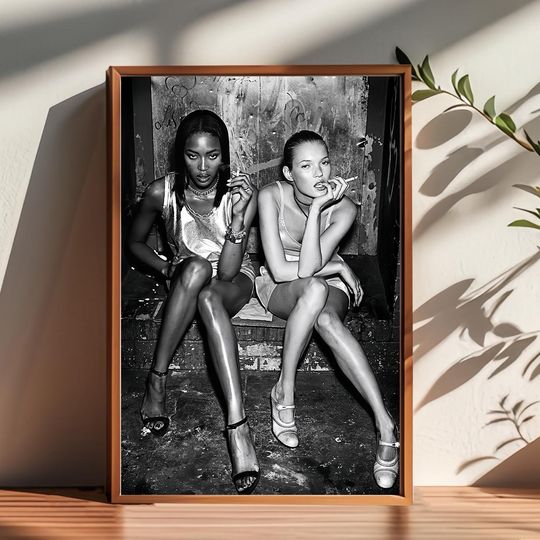 Discover Naomi Campbell & Kate Moss Fashion Print: Iconic Supermodels Wall Art