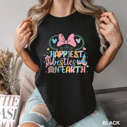 Discover Disney Minnie Mouse Happiest Besties On Earth Black Comfort Colors T-shirt