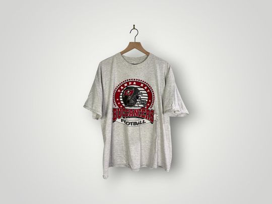 Vintage 90s Tampa Bay Buccaneers T-Shirt