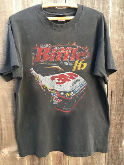 Discover Vintage Greg Biffle #16 Ford Fusion Chacoal Color Shirt  AN65239