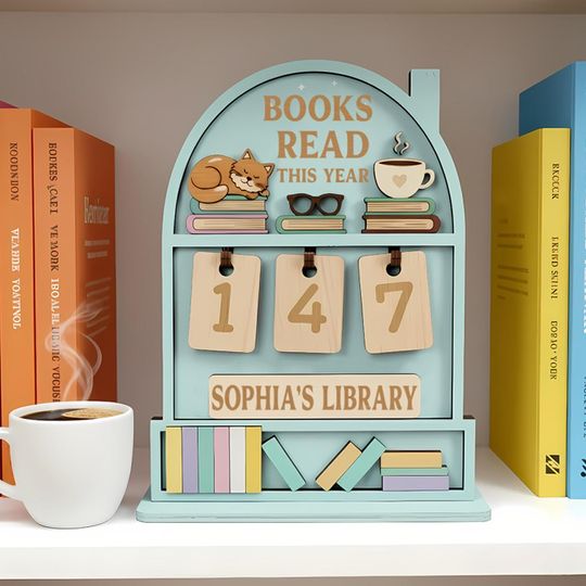 Personalized Cat Reading Tracker,  Books Read This Year Wooden Sign, Bookish Decor