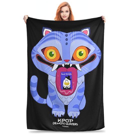 Discover 2025 Movie K-Pop Demon Hunters Cat Fleece Blanket