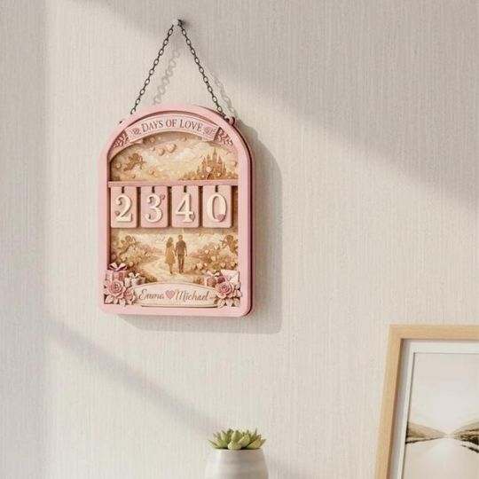 Discover Days of Love Wooden Sign, Personalized Valentine Countdown Tracker, Romantic Anniversary Gift for Couples, Custom Name Decor