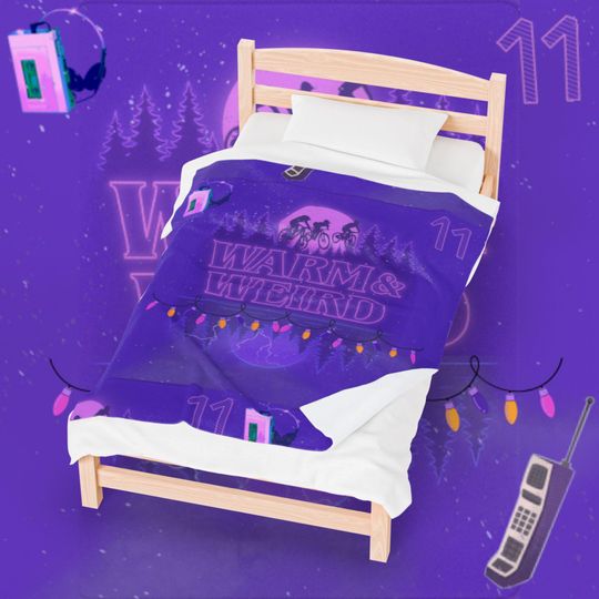 Discover Stranger girl  Thingz Inspired Warm & Weird Velveteen Plush Blanket