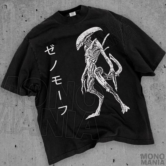 Discover Vintage Alien T-Shirt, Retro Japanese Alien Xenomorph Graphic Tee, Cool Sci-Fi Horror Movie Inspired Apparel, Scary Movie Merch