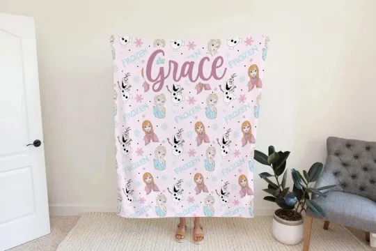 Discover Personalized Disney Pink Frozen Fleece Blanket