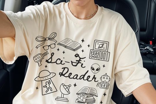 Discover Sci-Fi Book Lover Comfort Colors Shirt: Retro Alien Worlds Bookworm