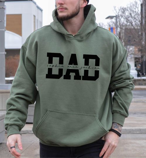 Discover Personalized Dad Sweatshirt With Kid Names Hoodie , Fathers Day Gift, Birthday Gift for Dad,Christmas gift for New Dad ,  Cool Dad Sweater