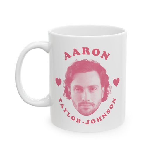 Discover Aaron Taylor-Johnson pink heart mug, Aaron Taylor-Johnson Mug