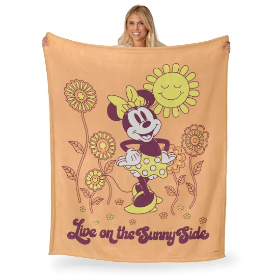 Discover Disney Minnie Mouse Sunnyside Disneyland Fleece Blanket