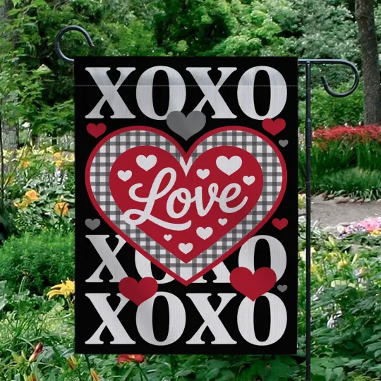 Discover XOXO Valentine's Day Garden Flag Gingham Plaid Heart Black Yard Decor Banner