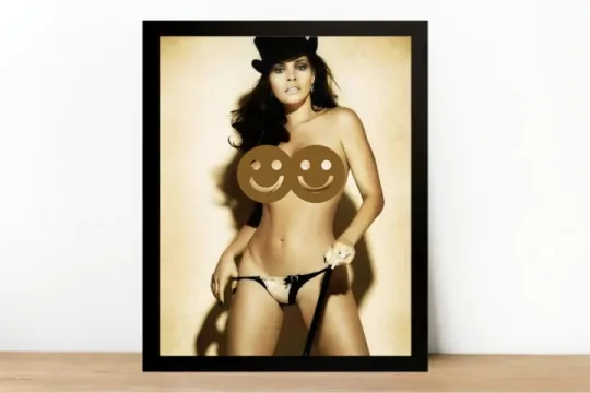 Discover Raquel Welch Photo Poster - Wall Decor - Premium Matte Vertical Poster