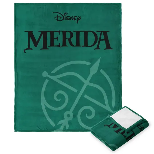 Discover Disney Princesses Iconic Merida Cozy Fleece Blanket