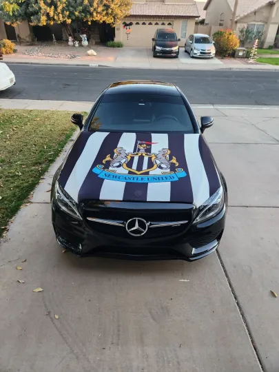 Newcastle United Auto Hood Cover with Flags