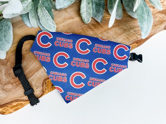 Discover Chicago Cubs Dog Bandana - Over the Collar Pet Bandana for Cubs Fans - Stylish Cubs Accessory for Dogs - Cubs Dog Clothes