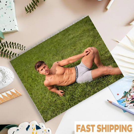 Discover Robert Irwin 2026 Wall Calendar and Planner, Animal Lover Gift, Funny Hot Hunk Calendar