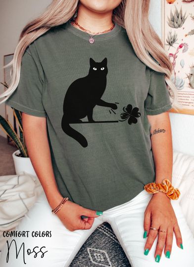 Discover Retro Shamrock Shirt, Cat Mom St Patricks Day T-Shirt, Funny Irish Cat Lover Shirt, Four Leaf Clover Sweatshirt, St Pattys Day, Shenanigans