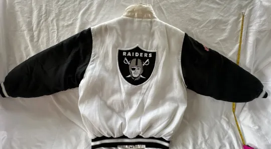 Discover Vintage 90s Y2K Reebok Oakland ￼ Raiders Bomber Jacket Size M football Football White