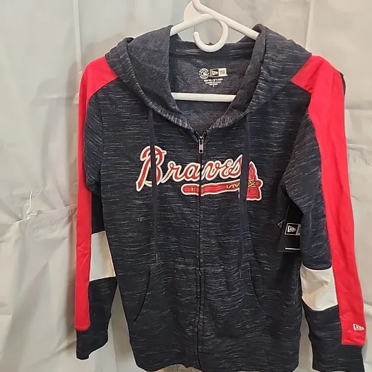 Size Small   New Era Atlanta Braves Full Zip Up  Jacket Hoodie