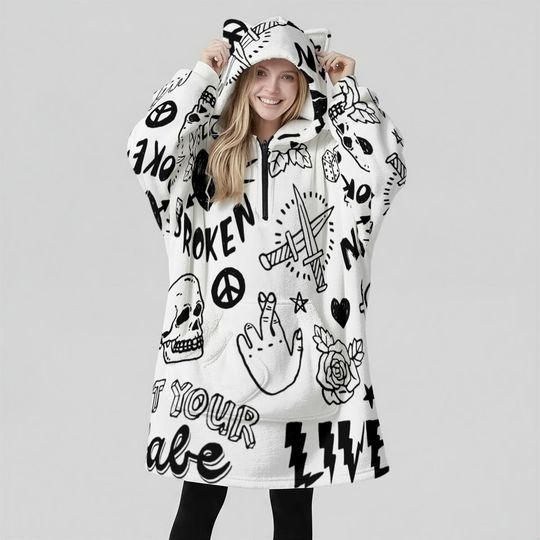 Minimal Streetwear Fleece Oversized Broken Heart Hoodie Blanket