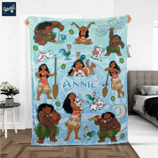 Discover Personalized Disney Princess Moana Fleece Blanket – Custom Name Fleece Blanket