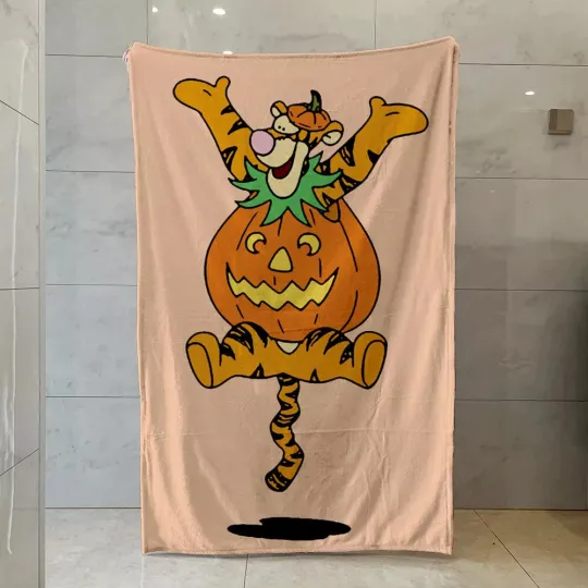 Discover Disney Halloween Blanket, Winnie Pooh, Tigger Fleece Blanket