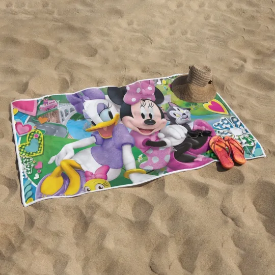 Discover Daisy Duck & Minnie Mouse Print Beach Towel Rectangular Bath and Swim Towel