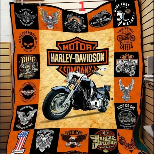 Discover Haarleyy Davidson Motorcycle Fleece Quilt Blanket