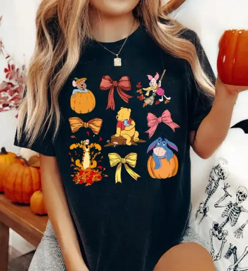 Discover Disney Coquette Bows Winnie The Pooh T-SHIRT Unisex