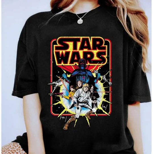 Discover Star Wars Men's Old School Comic Graphic T-Shirt, Retro Star Wars Fan T-Shirt