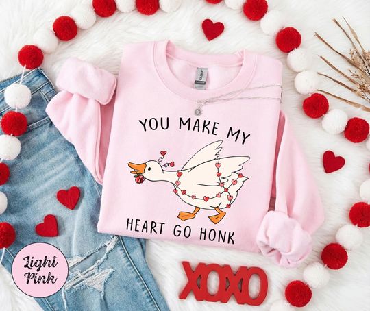 Discover Funny Goose Sweatshirt Happy Valentines Day Shirt Geese XOXO Heart Sweater Womens Gift Crewneck Love Mama Winter Hoodie Womens Clothing