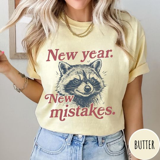 Discover Funny Happy New Year 2026 Shirt, New Year New Mistakes, Retro Raccoon T-Shirt, Cute Raccoon Humor, New Year Celebration Gift