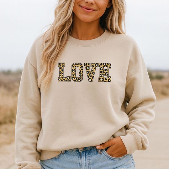 Discover Leopard Love Graphic Sweatshirt Trendy Valentine Top