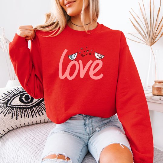 Discover Happy Valentine's Day Gift, Love Shirt, Valentine Graphic Cute Birds Romantic Tee
