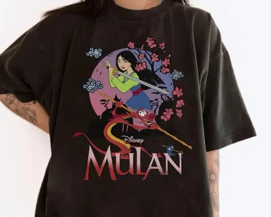 Discover Disney Mulan And Mushu Black T-Shirt