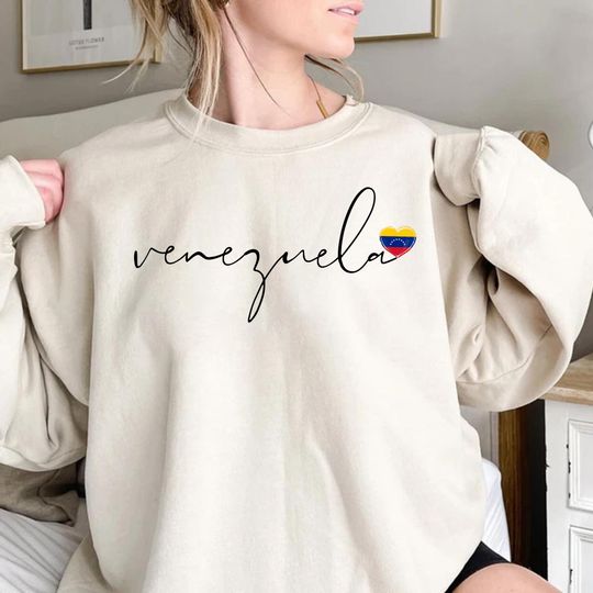 Discover VENEZUELA Sweatshirt, Venezuela Shirt, Venezuela Gift, Venezuela Sweater, Venezuela Souvenir, Venezuela Girls Trip, Venezuela Bachelorette