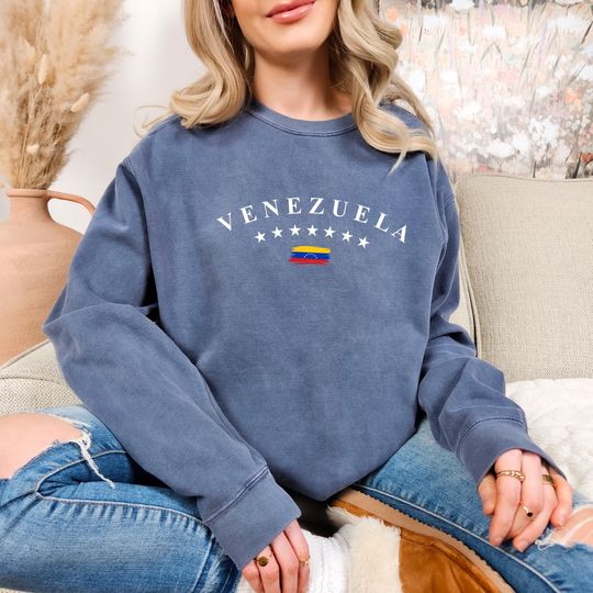 Discover Venezuela Flag Sweatshirt: Comfort Colors Unisex Crewneck