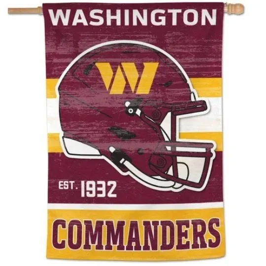 Discover Washington Com-man-ders Flag Graden Flag