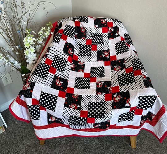 Discover Minnie Mouse Polka Dot Fleece Blanket Red Black White Minky Back