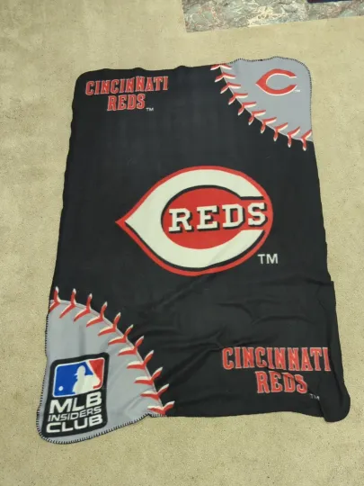 Discover Cincinnati Reds Fleece Blanket Throw Lightweight  Insiders Club