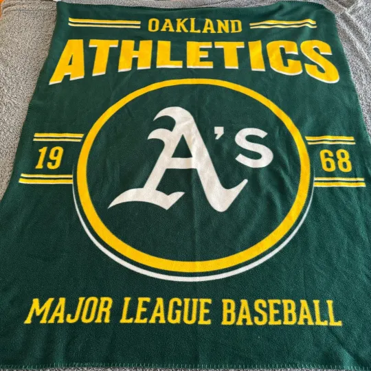 Discover NWOT  Oakland Athletics Green & Gold Fleece Logo Blanket 3' x 5' - BD&A