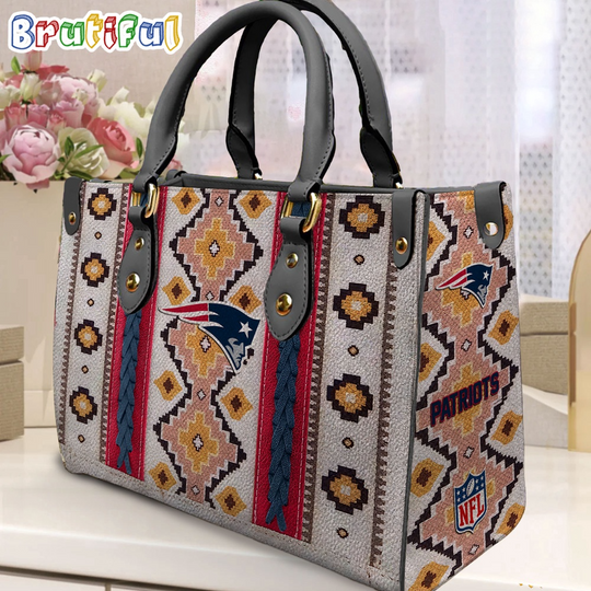 football New England Patriots Native American Pattern Leather Bag, Football Women Leather Bag