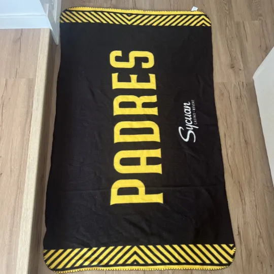 Discover San Diego Padres Fleece Throw Blanket Stadium Give-Away 6/26/2021