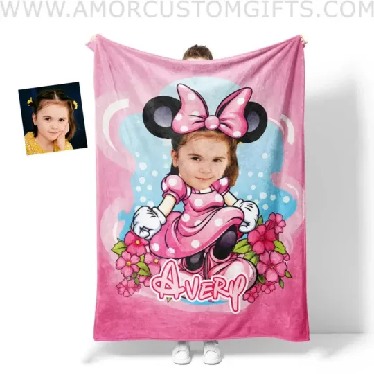 Discover Personalized Cartoon Mouse Photo Blanket: Custom Photo & Name Fleece Blanket