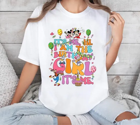 Discover Disney T-Shirt Mickey & Friends It's Me I Am A Birthday Unisex