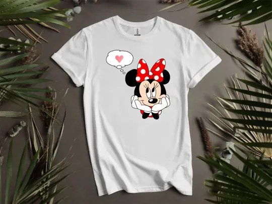 Discover Disney Minnie Love Valentines Disneyland T-shirt