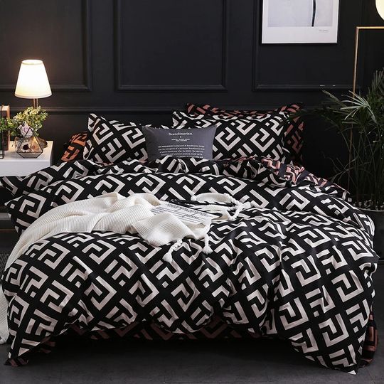 Discover Luxury Black Bedding Comforter Set with Pillow Case SIngle Full Size Bed Linen Duvet Cover Set Queen/King Double Single Bed